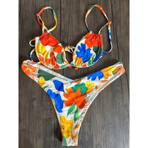 WeWoreWhat Bikini Set in Abstract Floral Pearl Multi Womans Small